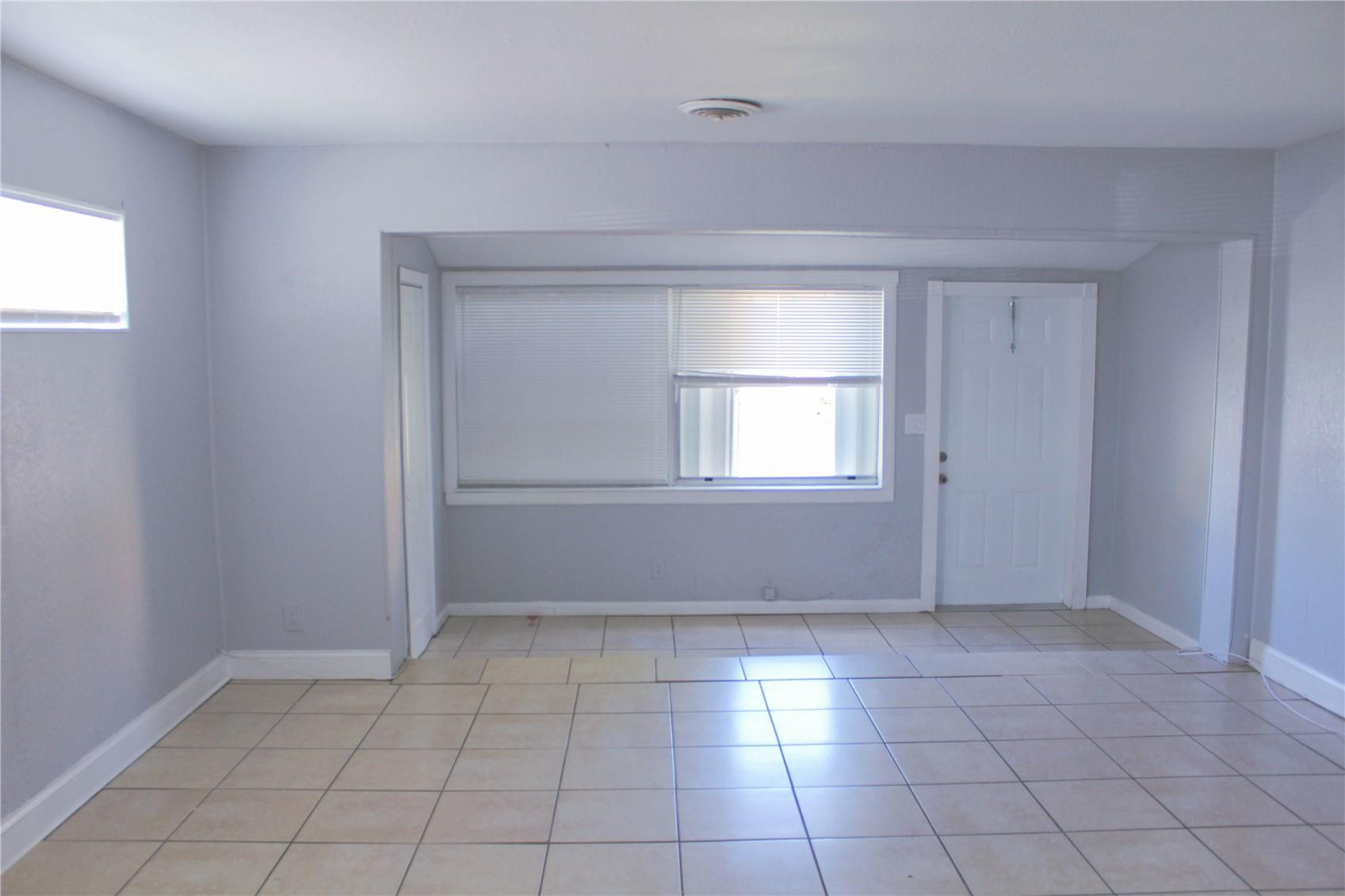 BUCHANAN CENTER - Residential Lease