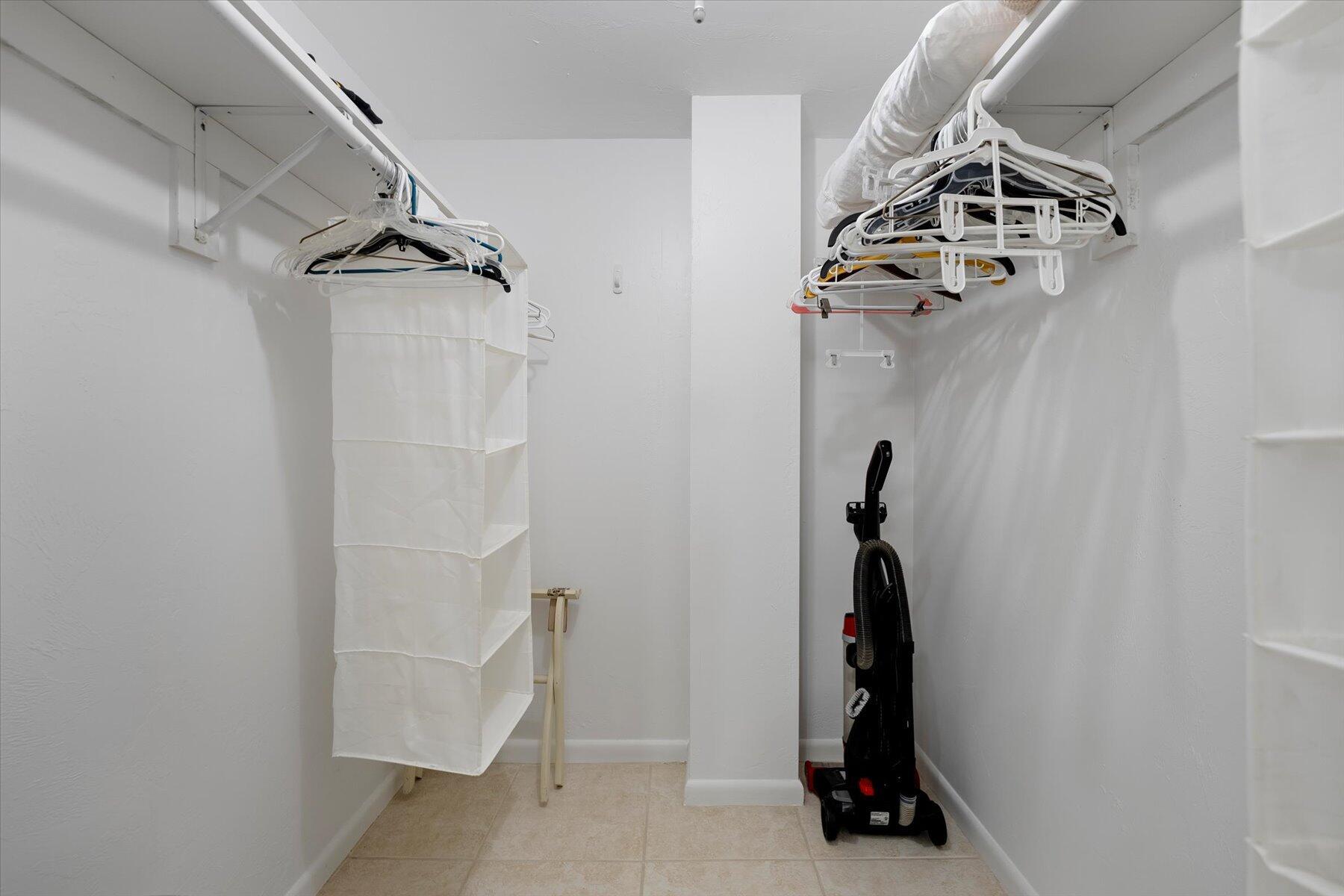 OCEAN VILLAS CONDO APTS - Residential Lease