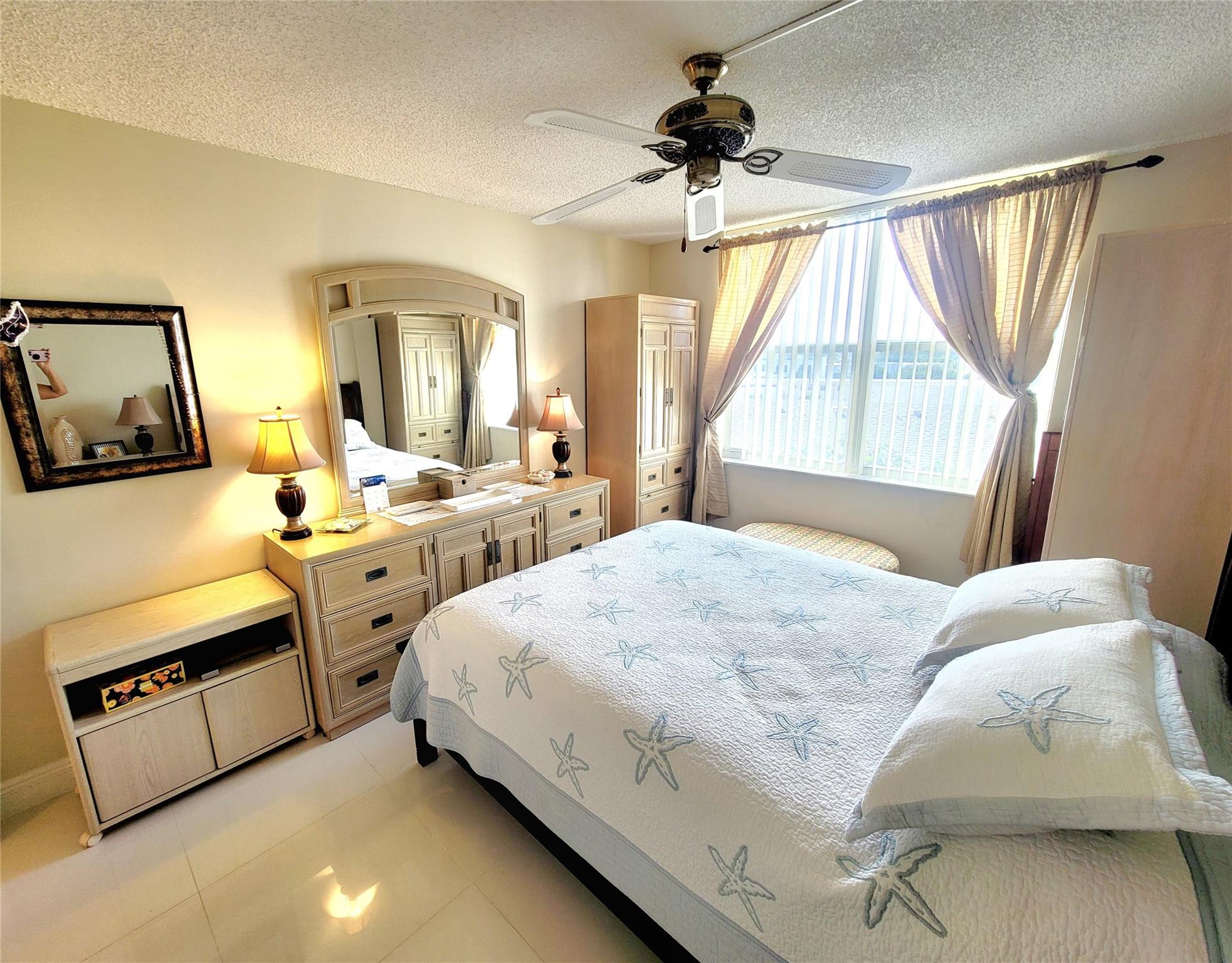 TRADEWINDS OF POMPANO - Residential Lease