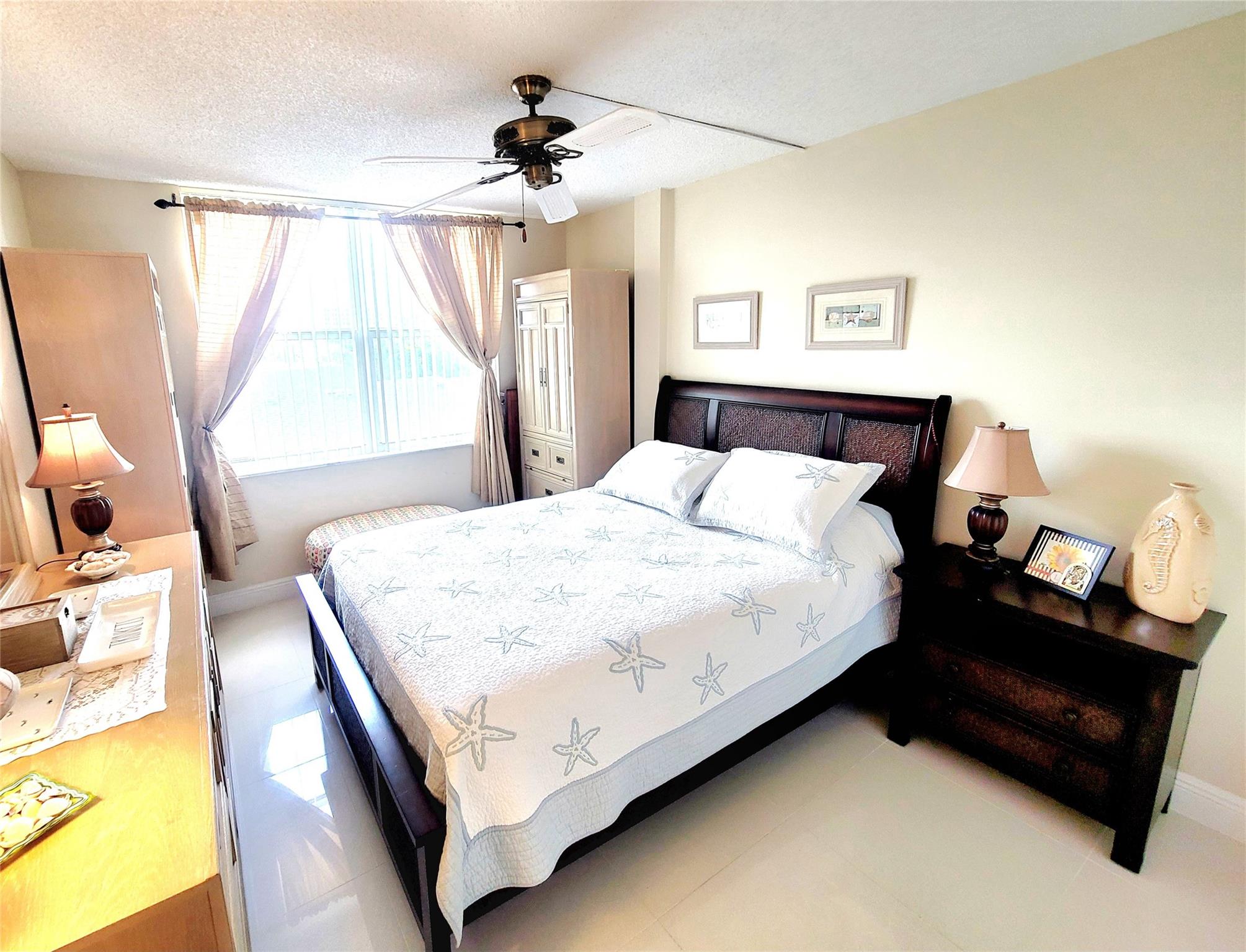 TRADEWINDS OF POMPANO - Residential Lease