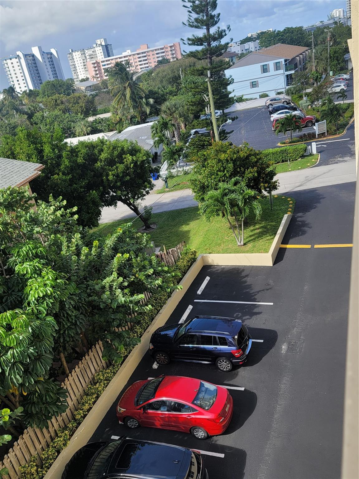 TRADEWINDS OF POMPANO - Residential Lease