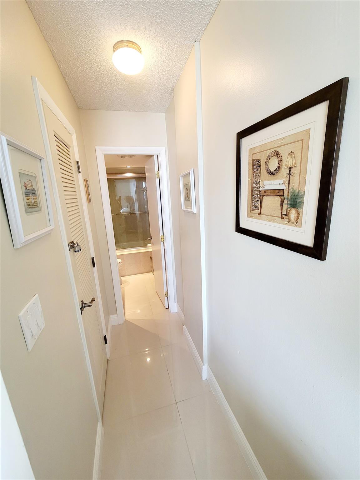 TRADEWINDS OF POMPANO - Residential Lease