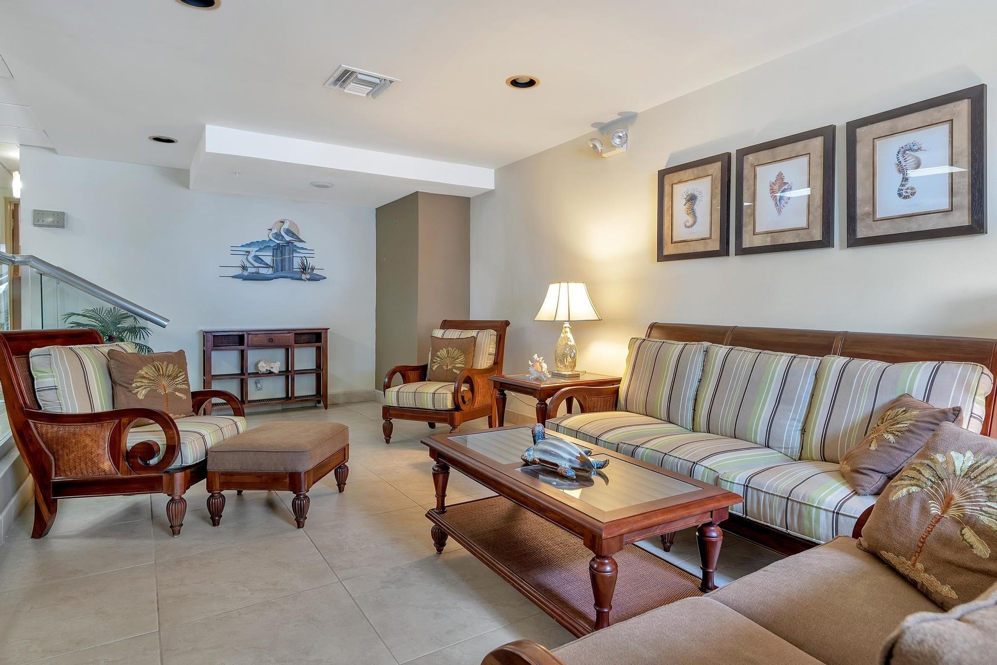 TRADEWINDS OF POMPANO - Residential Lease