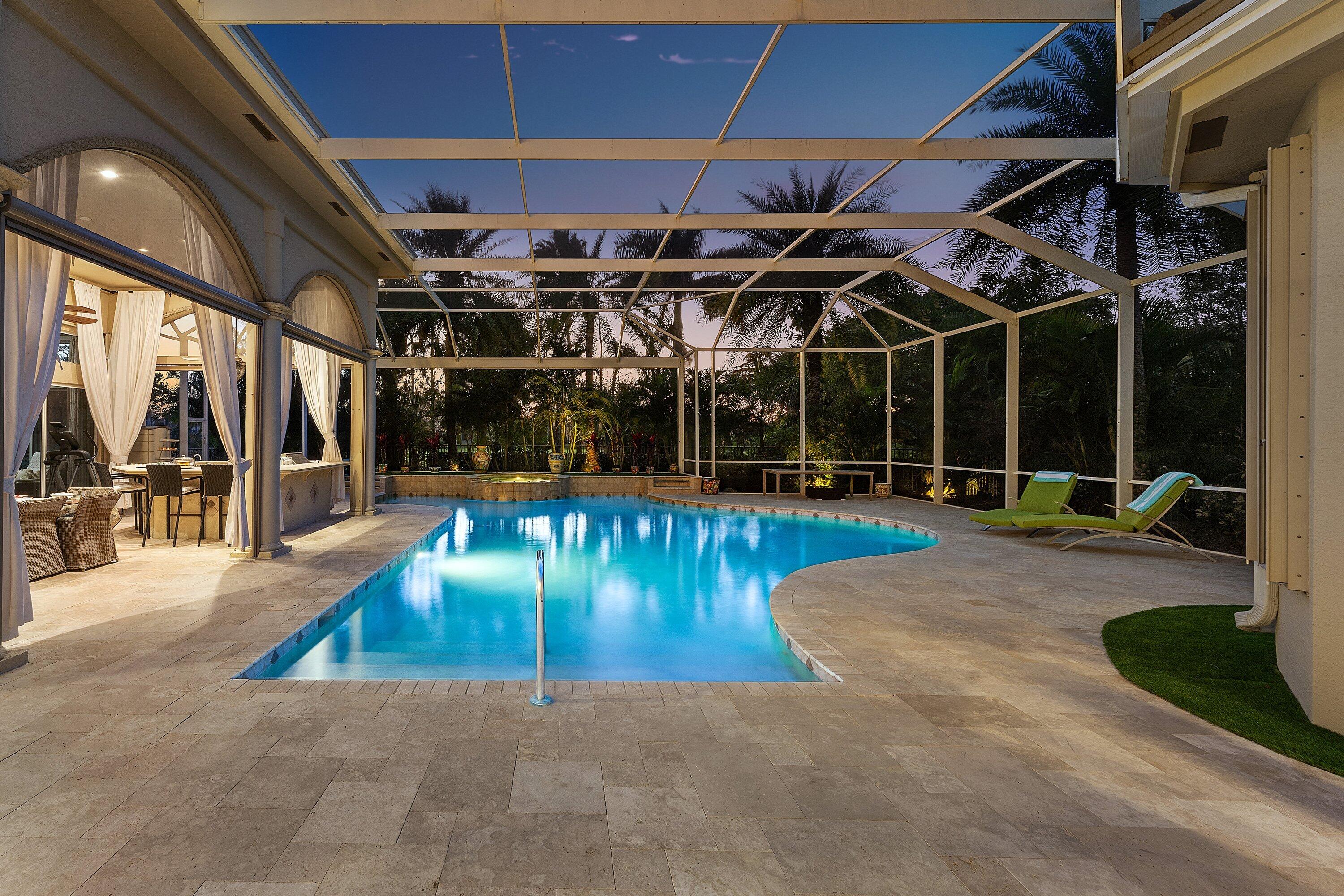 BREAKERS WEST 11 - Residential