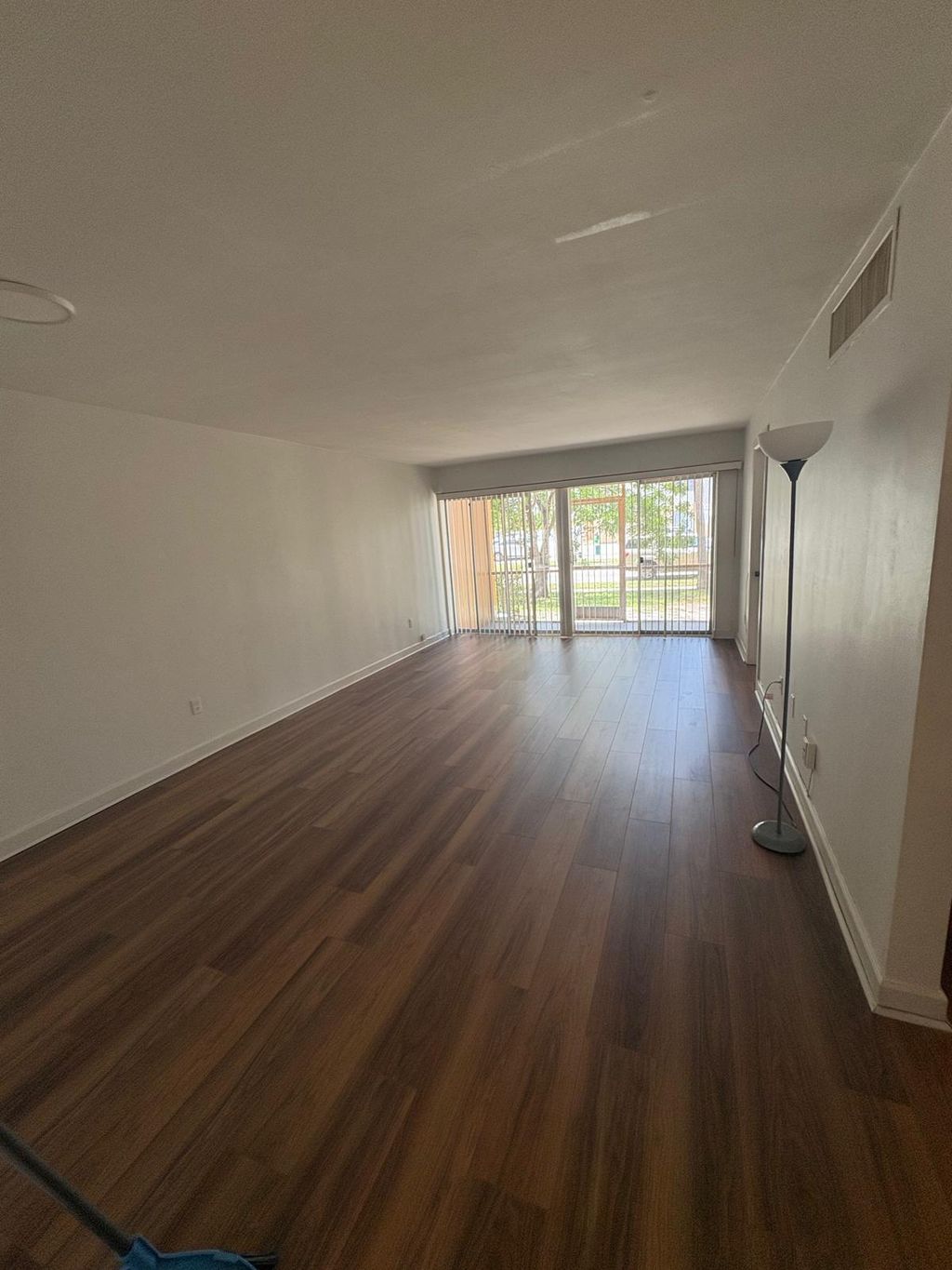 Photo of 1501 Crescent CIR #D29, Lake Park, FL 33403 (MLS # B26024030)