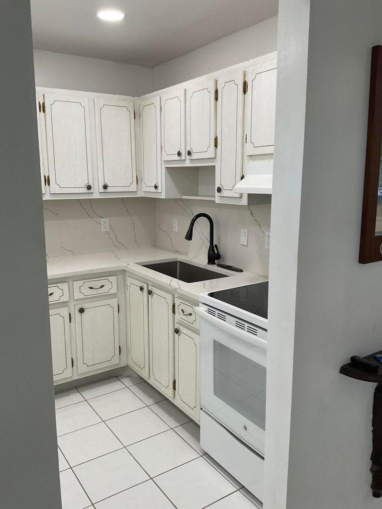 2164 NE 1st Way 203