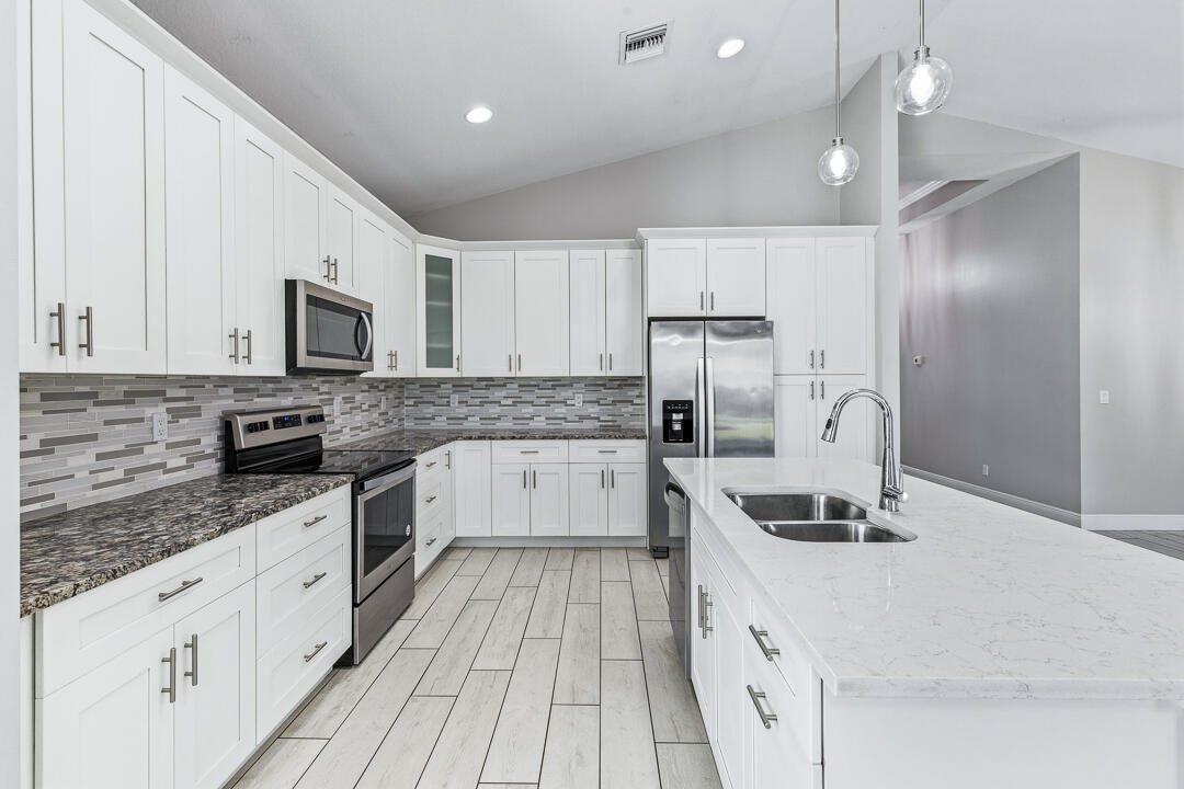 PORT ST LUCIE SECTION  31 - Residential