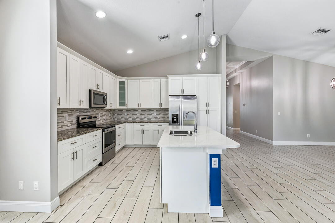 PORT ST LUCIE SECTION  31 - Residential