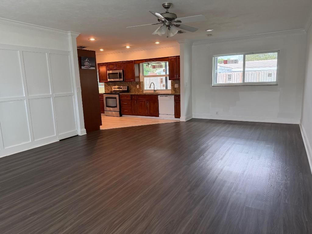 Photo of 3 Forest Hills Lane, Boca Raton, FL 33431 (MLS # R11143223)