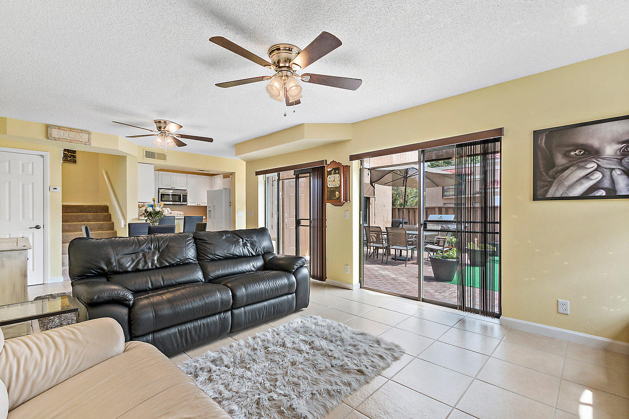 BOCA RIO NORTH - Residential