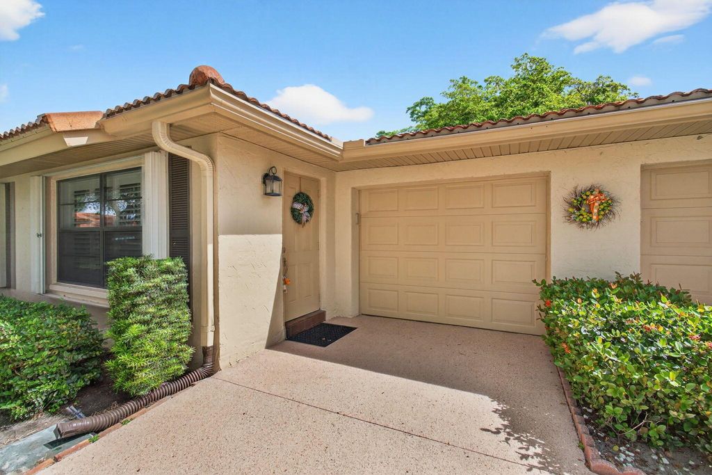 Photo of 4555 Apple Tree Circle #A, Boynton Beach, FL 33436 (MLS # R11124300)