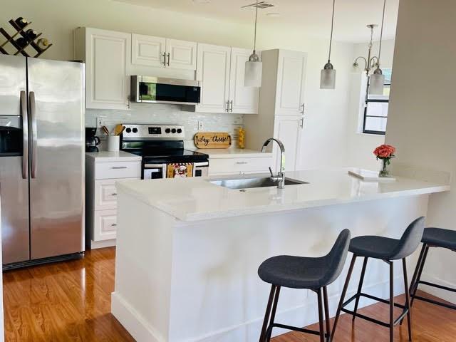 YORKVILLE-DEER POINTE - Residential