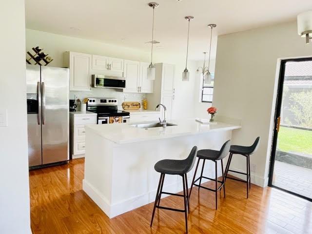 YORKVILLE-DEER POINTE - Residential