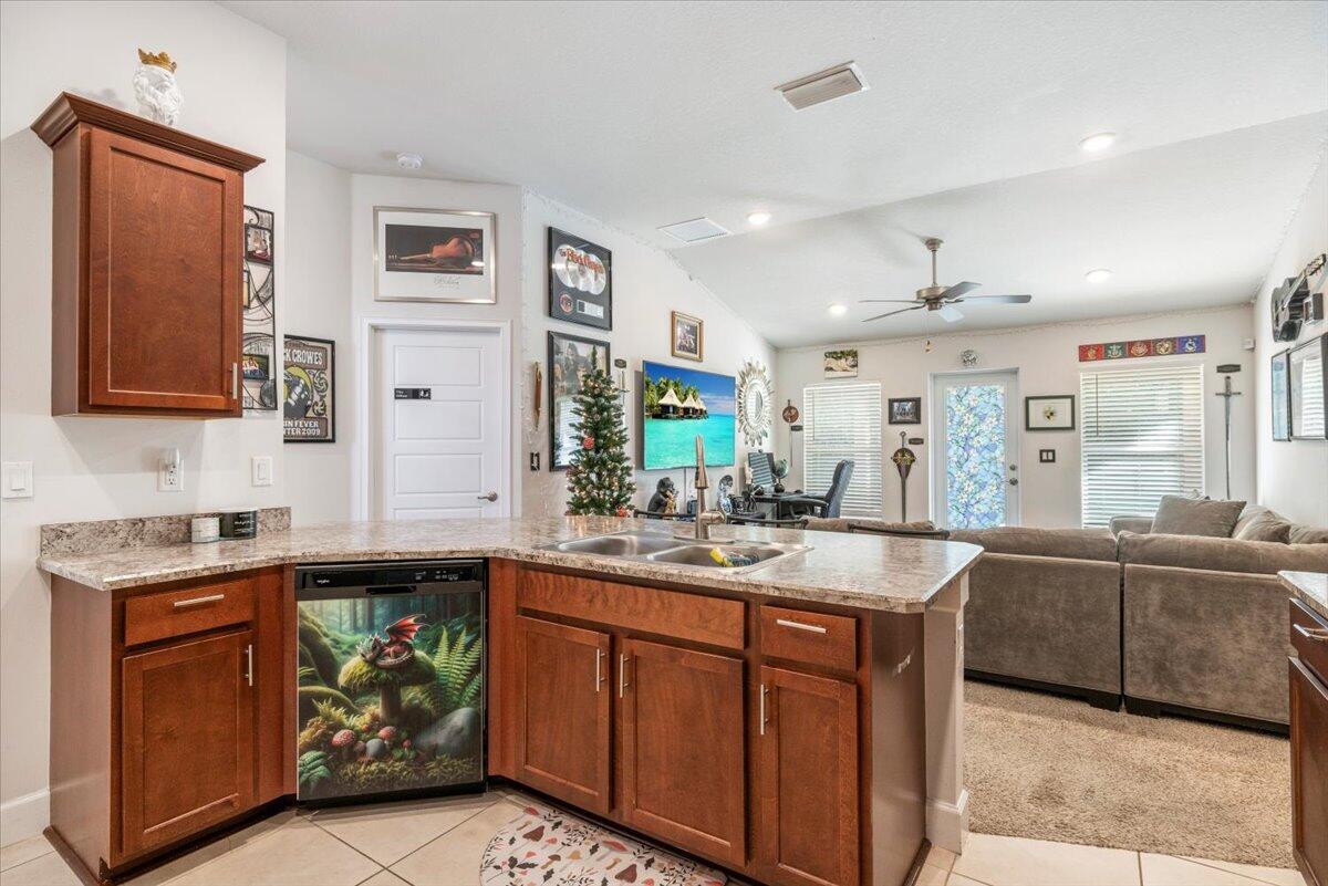 WATERSTONE - Residential