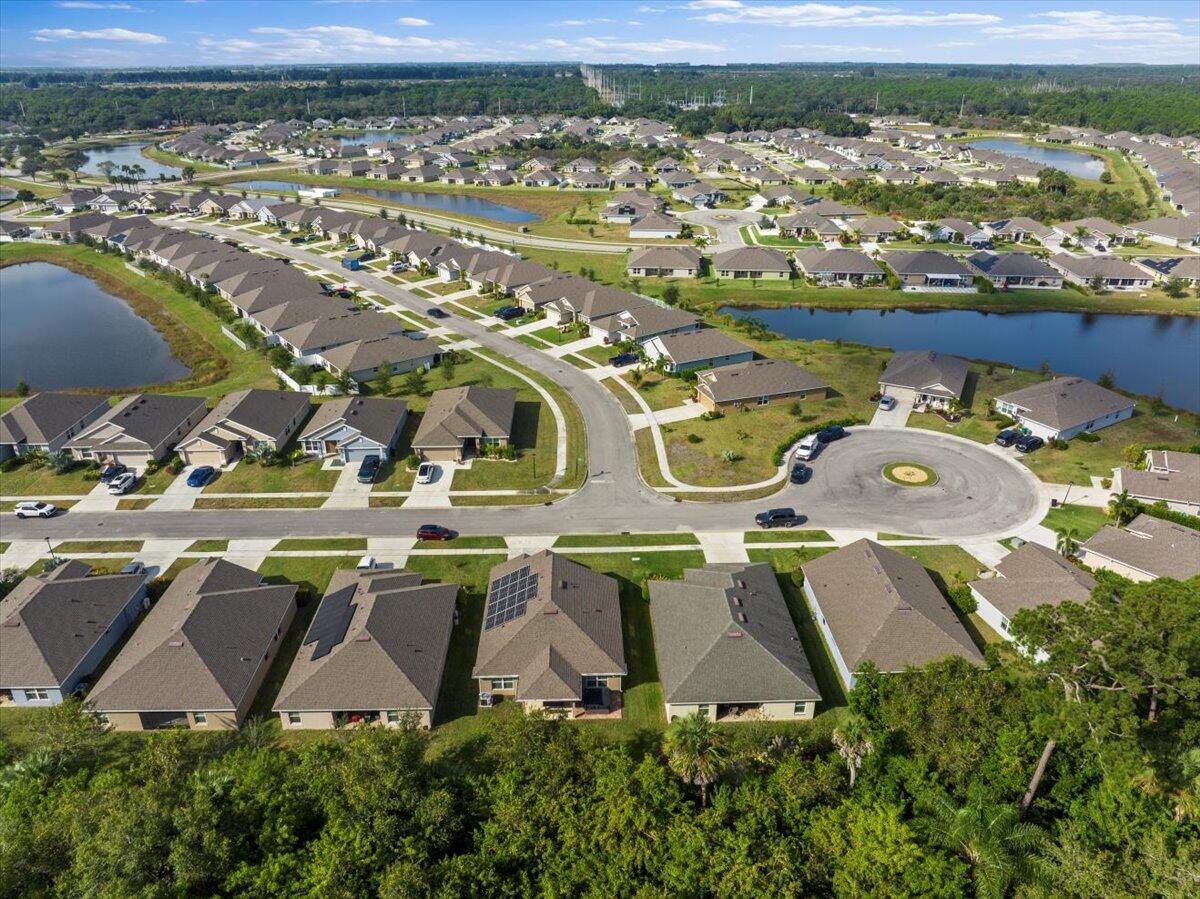 WATERSTONE - Residential