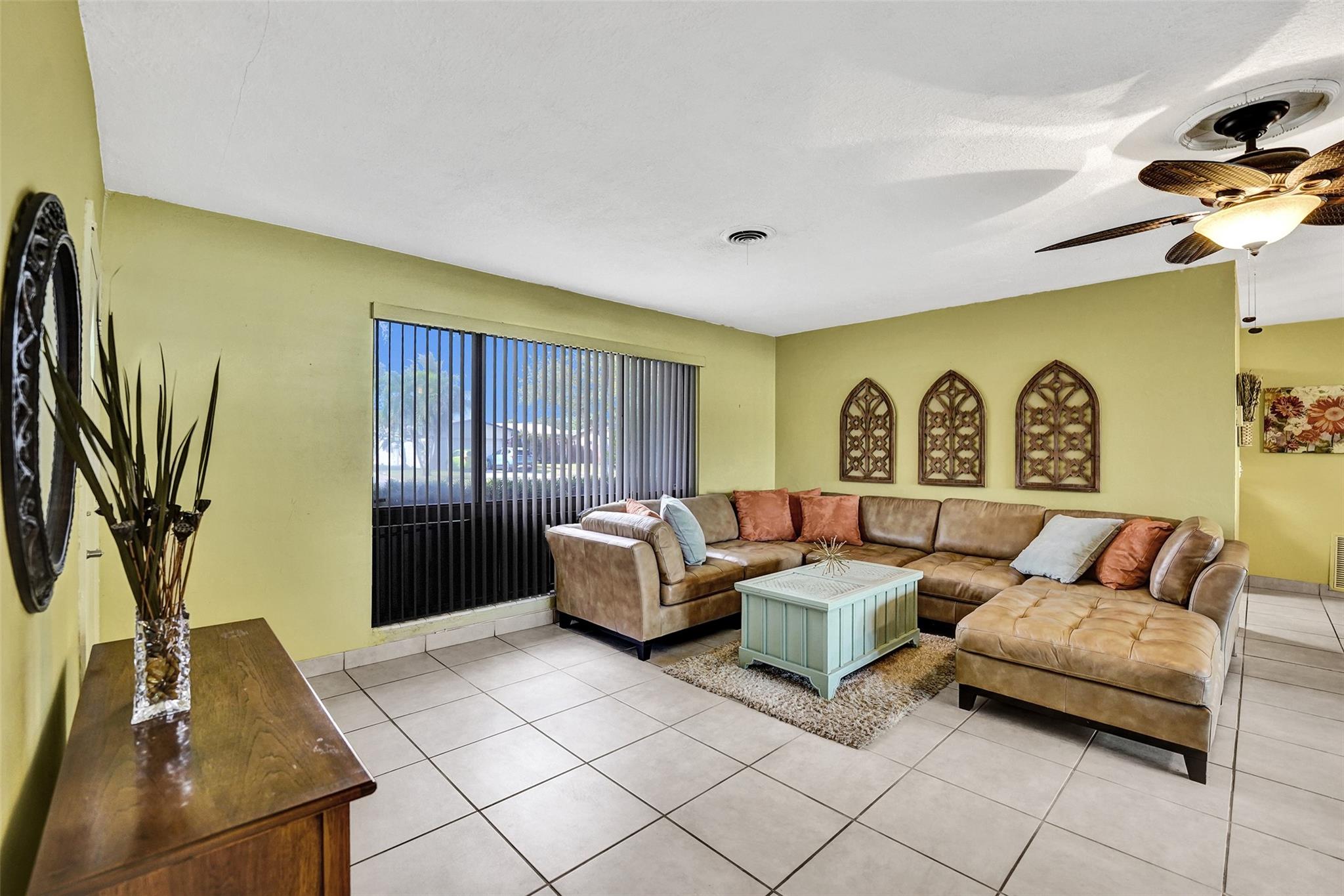 Hollywood Hills Amd 6-31 - Residential