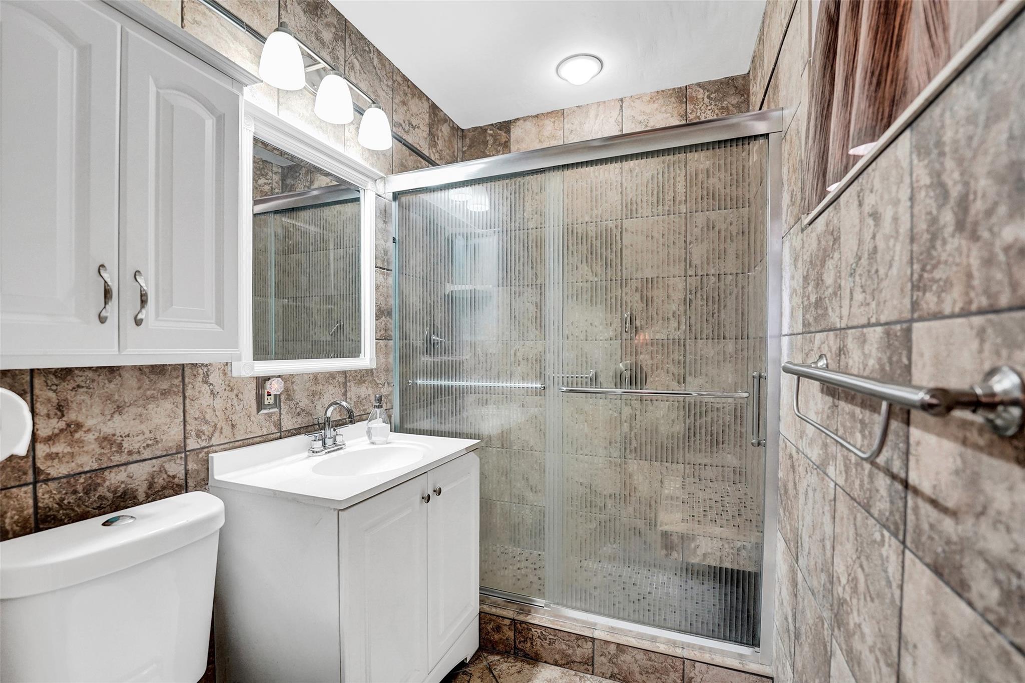 Hollywood Hills Amd 6-31 - Residential