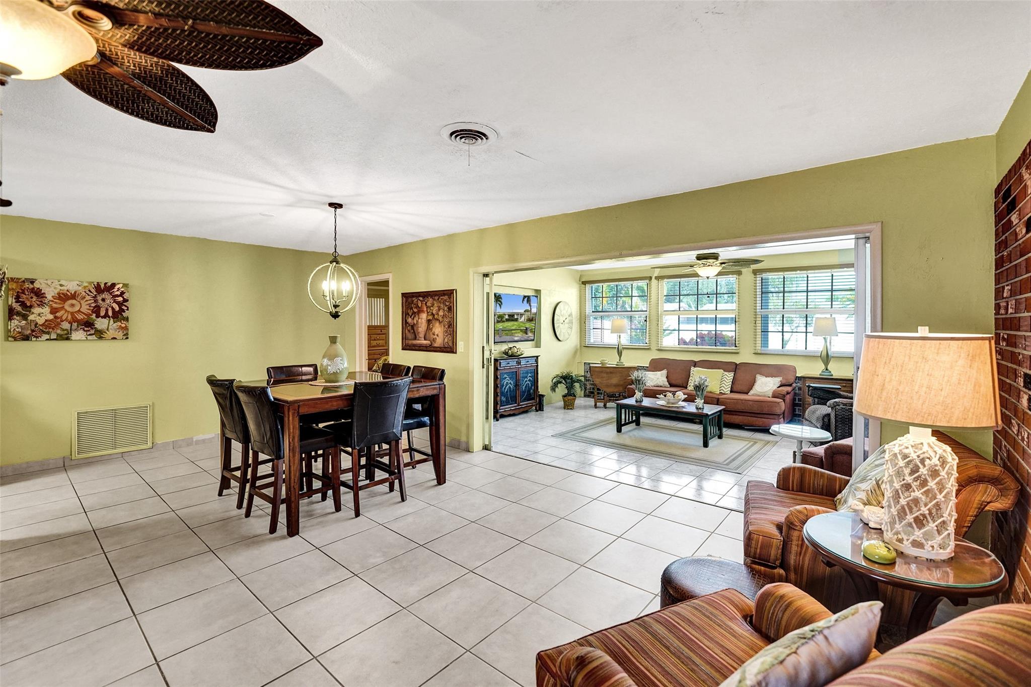 Hollywood Hills Amd 6-31 - Residential