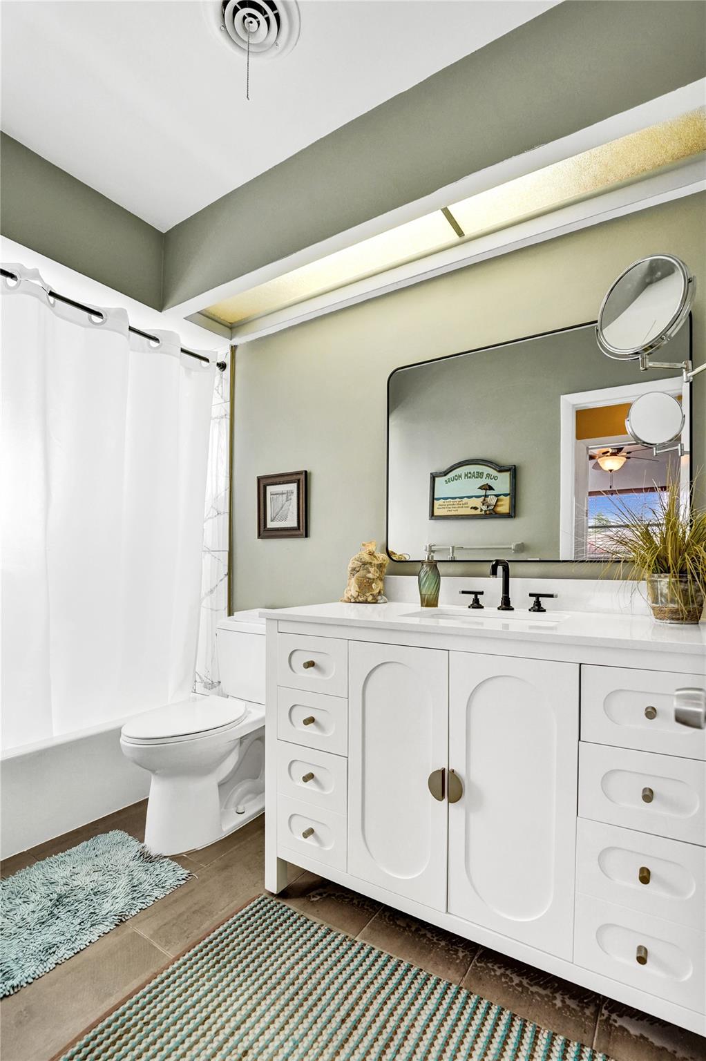 Hollywood Hills Amd 6-31 - Residential