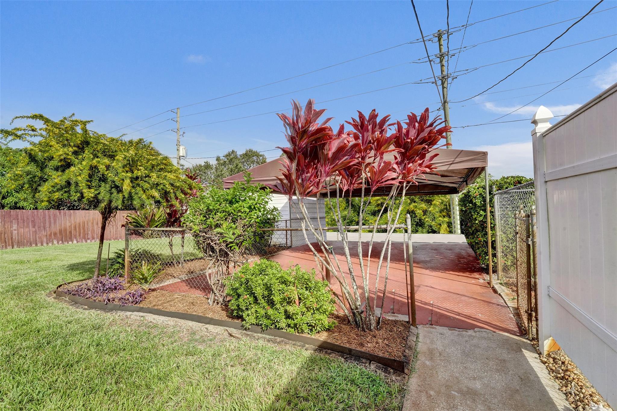 Hollywood Hills Amd 6-31 - Residential