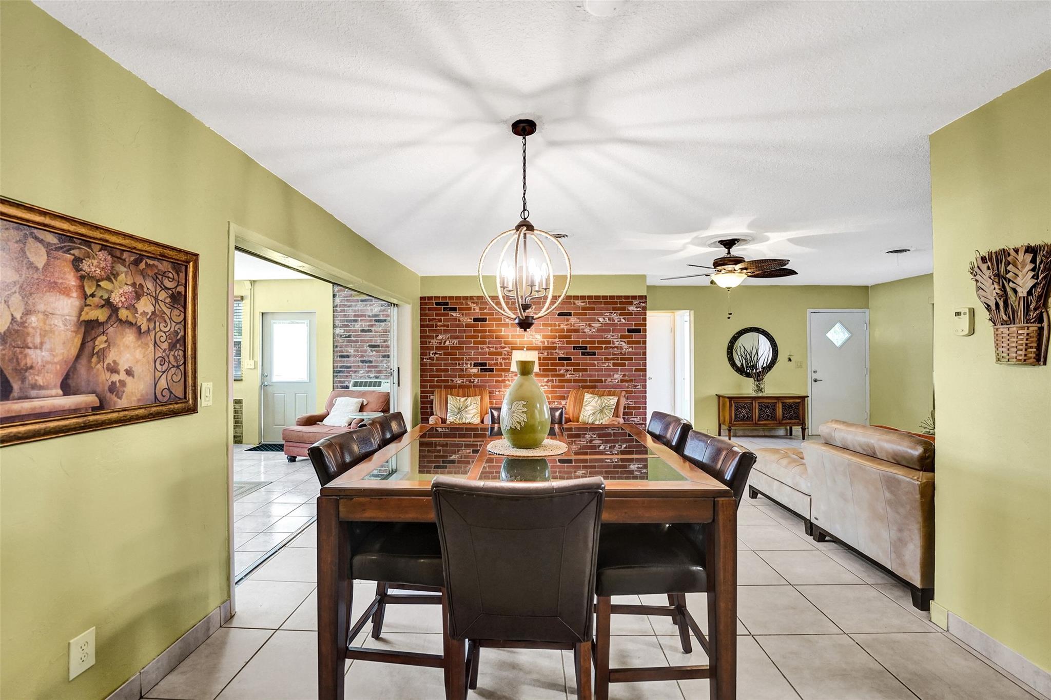 Hollywood Hills Amd 6-31 - Residential