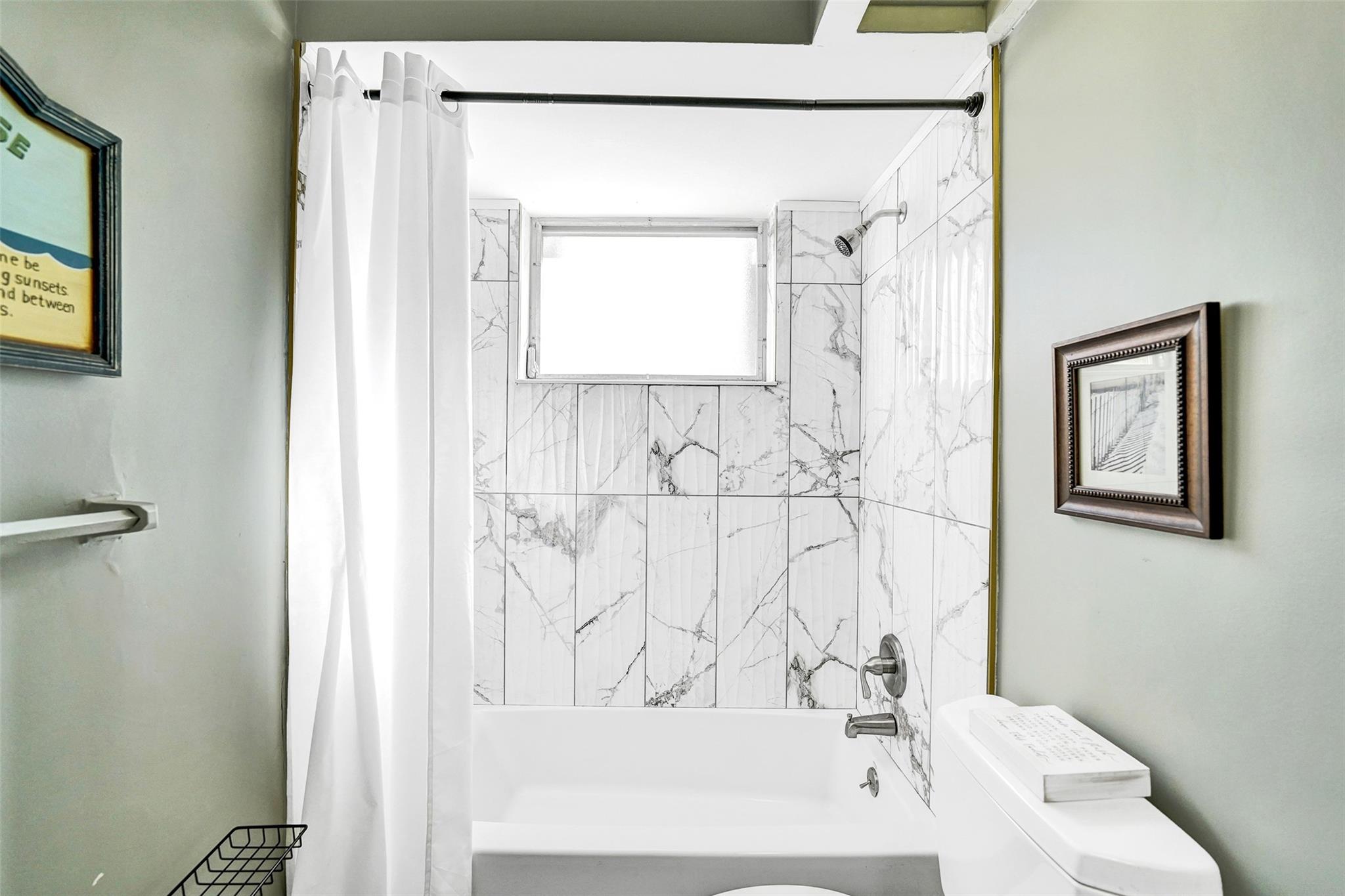 Hollywood Hills Amd 6-31 - Residential