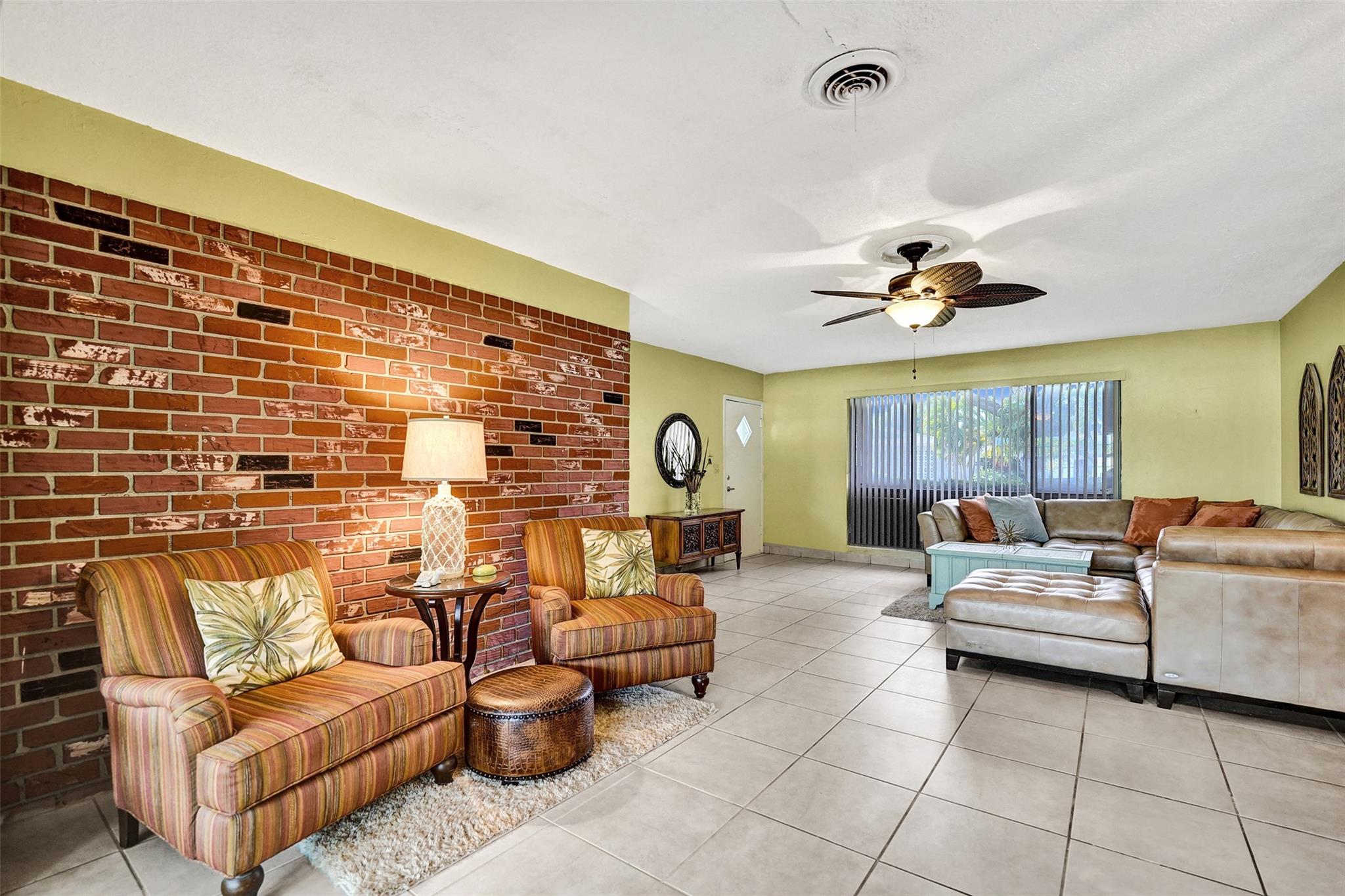 Hollywood Hills Amd 6-31 - Residential