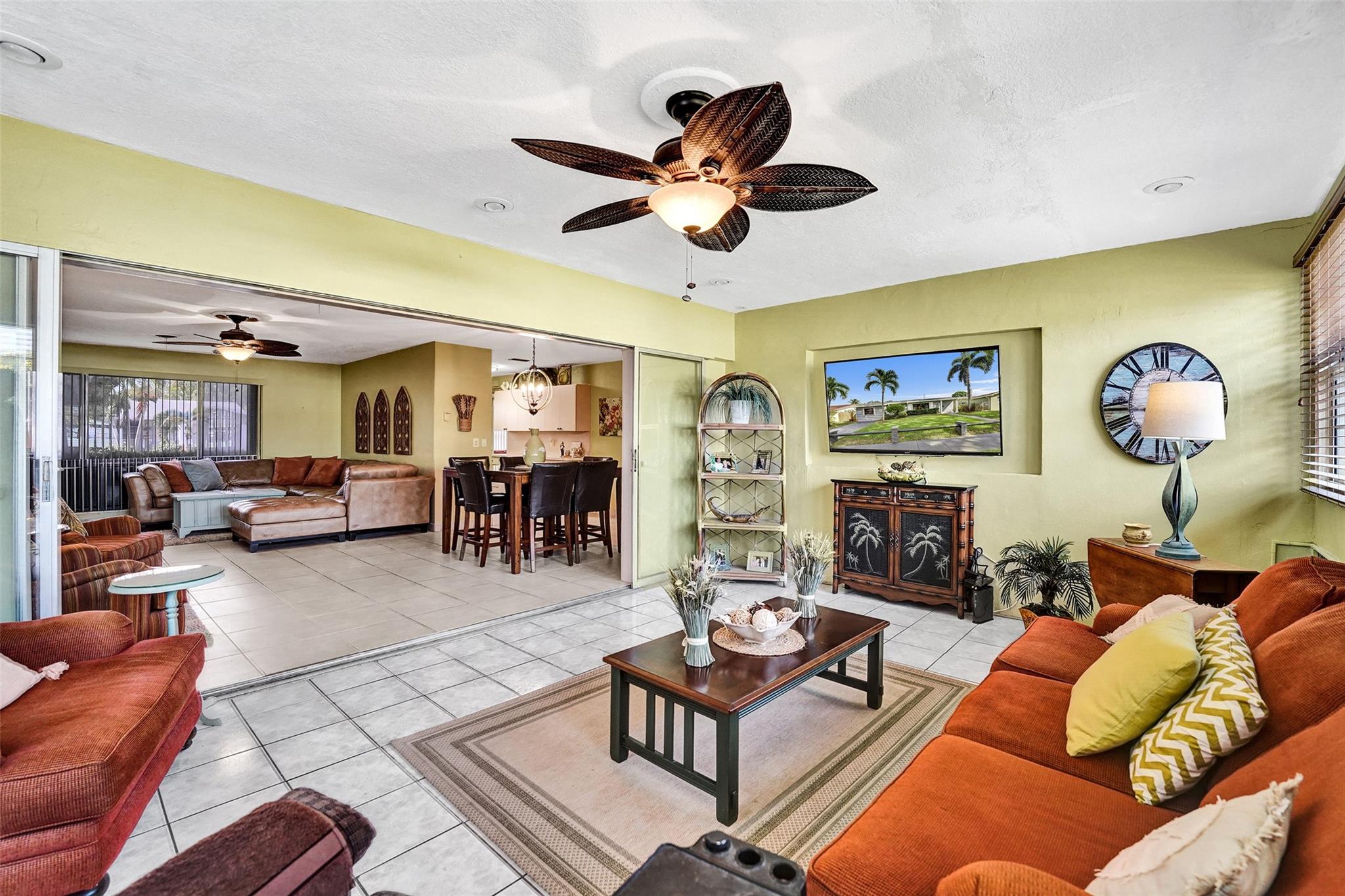 Hollywood Hills Amd 6-31 - Residential