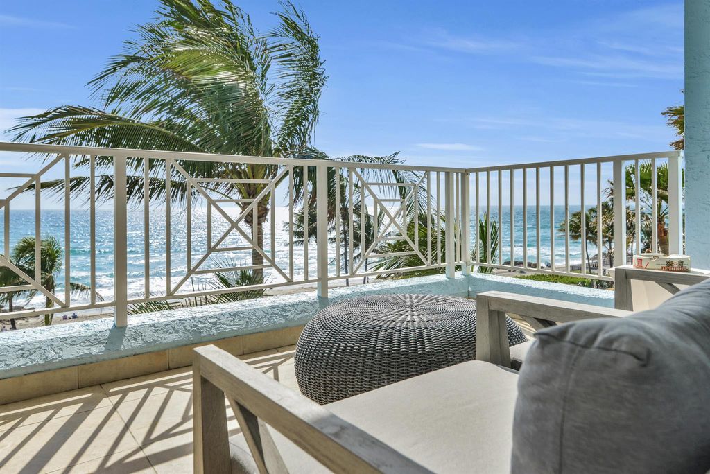 Photo of 701 SE 21st Avenue #408, Deerfield Beach, FL 33441 (MLS # R11083564)