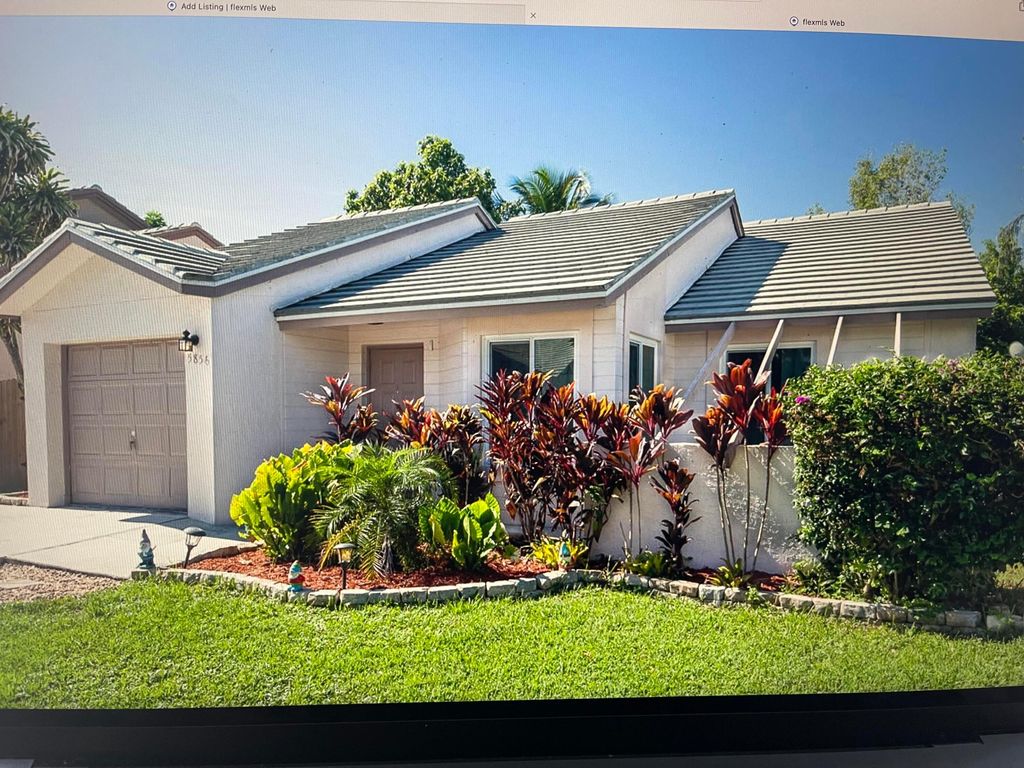 Photo of 5856 Strawberry Lakes Circle, Lake Worth, FL 33463 (MLS # R11162107)