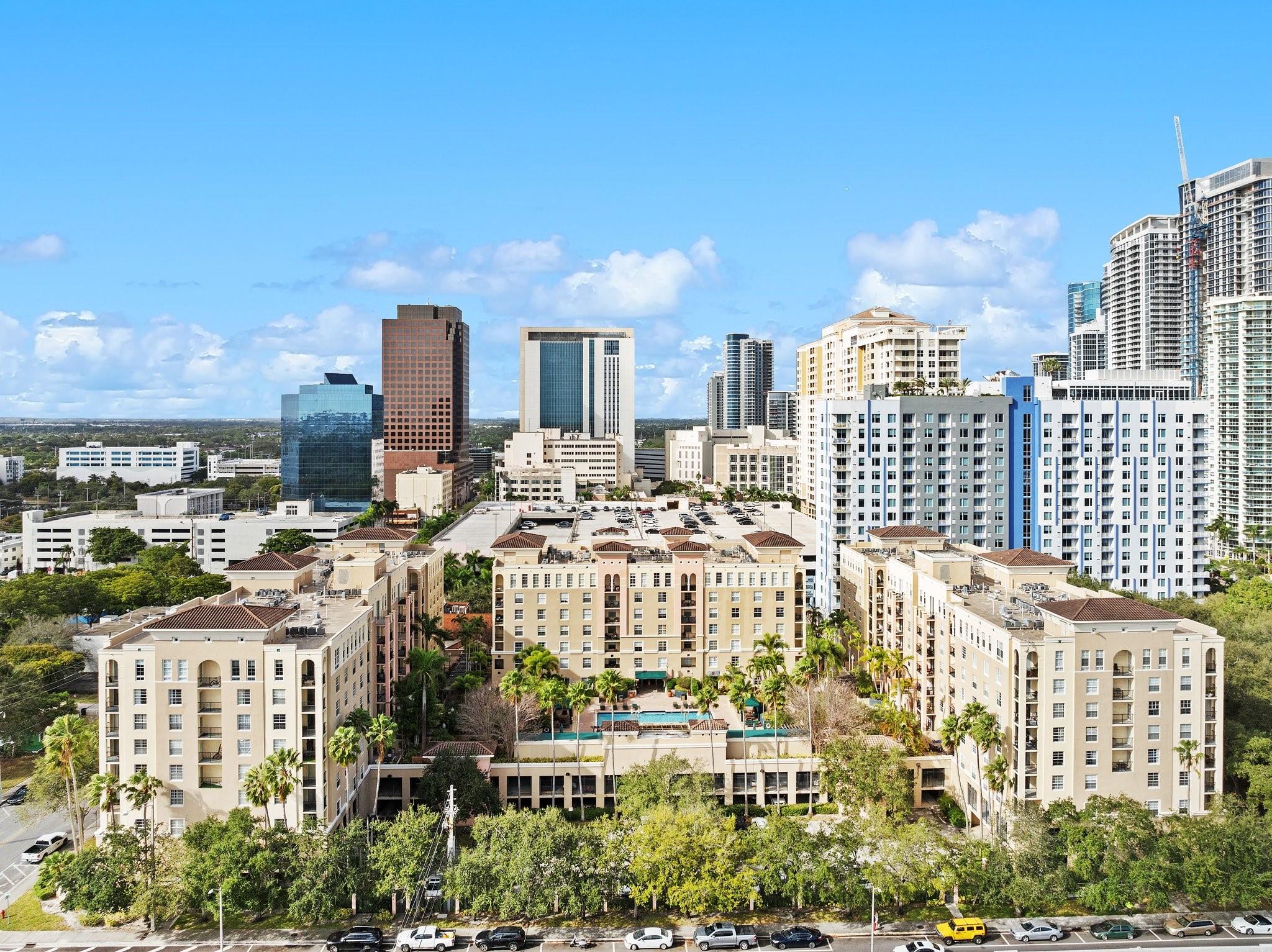 LAS OLAS BY THE RIVER - Residential