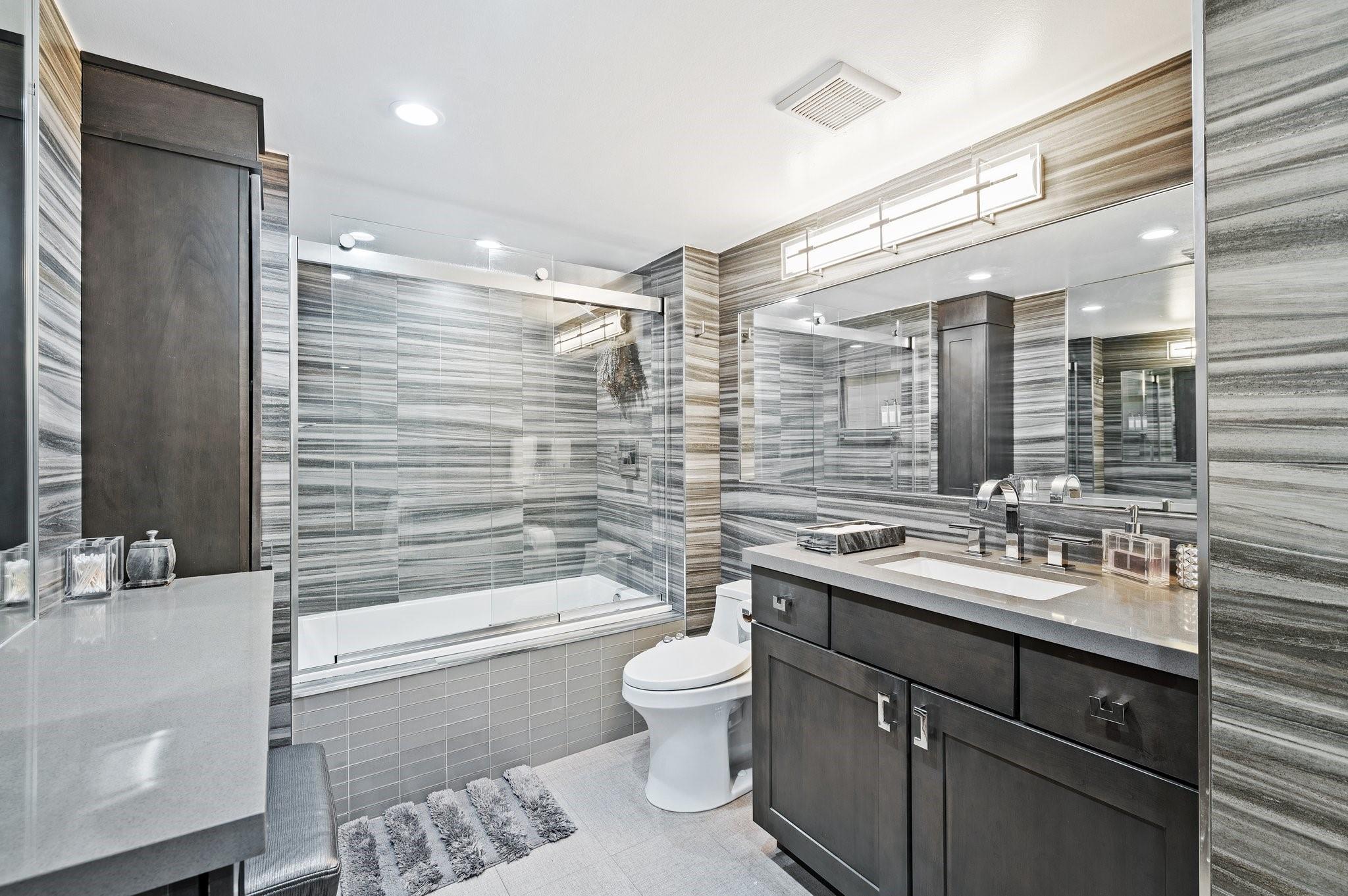 LAS OLAS BY THE RIVER - Residential