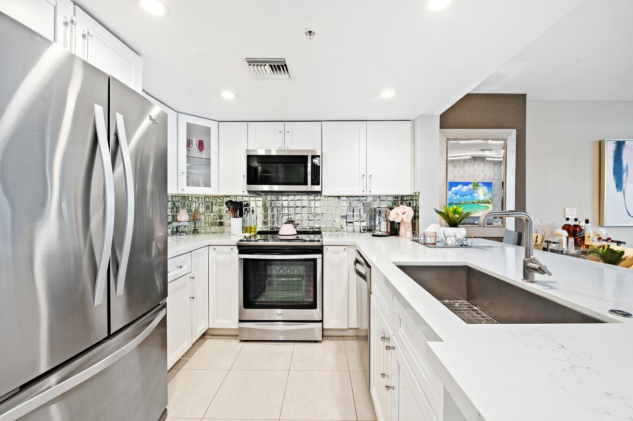 520 SE 5th Ave 3204