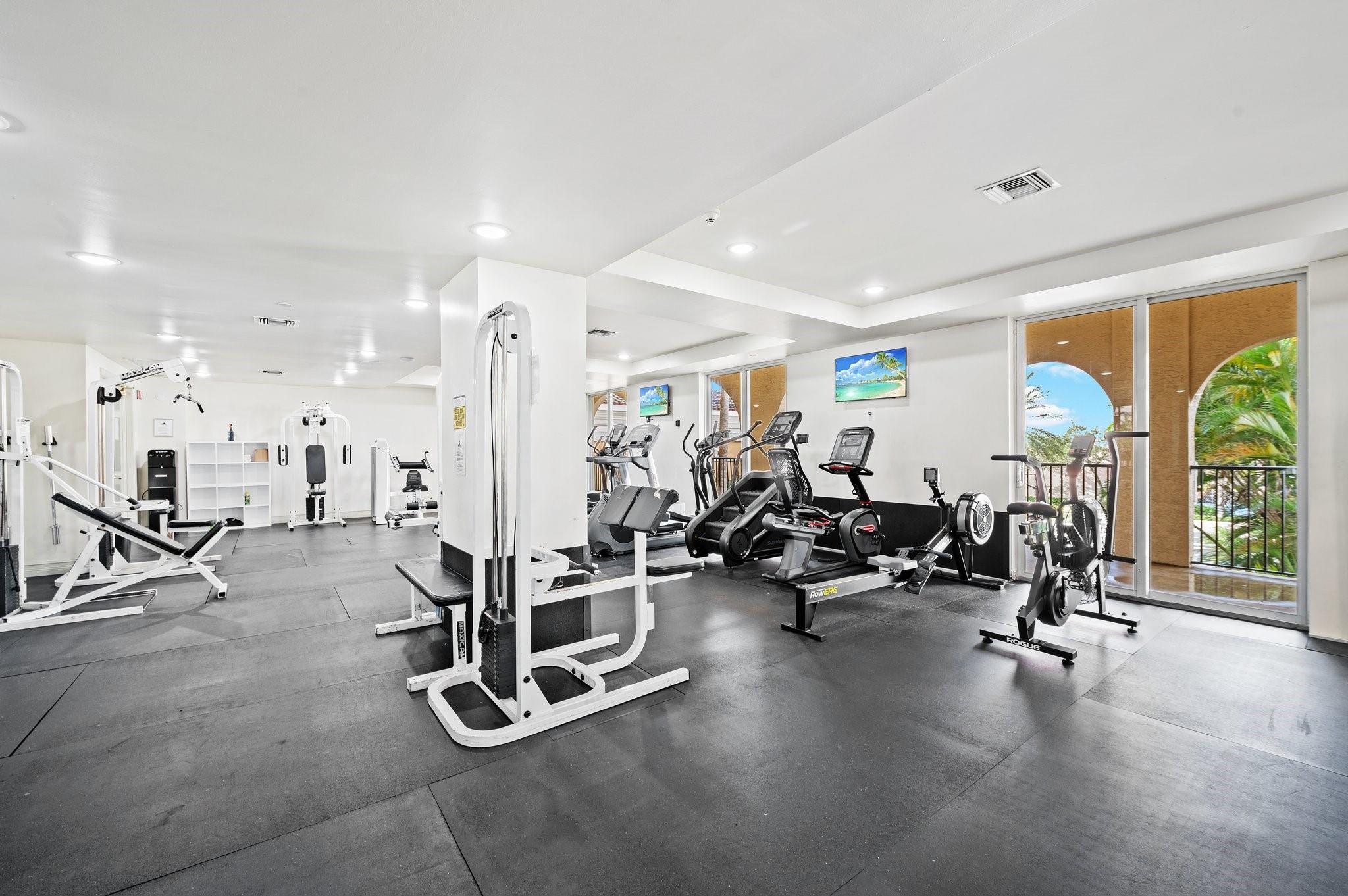 LAS OLAS BY THE RIVER - Residential