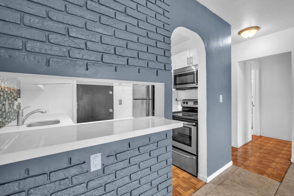 Photo of 1851 NE 62nd Street #608, Fort Lauderdale, FL 33308 (MLS # B26030943)