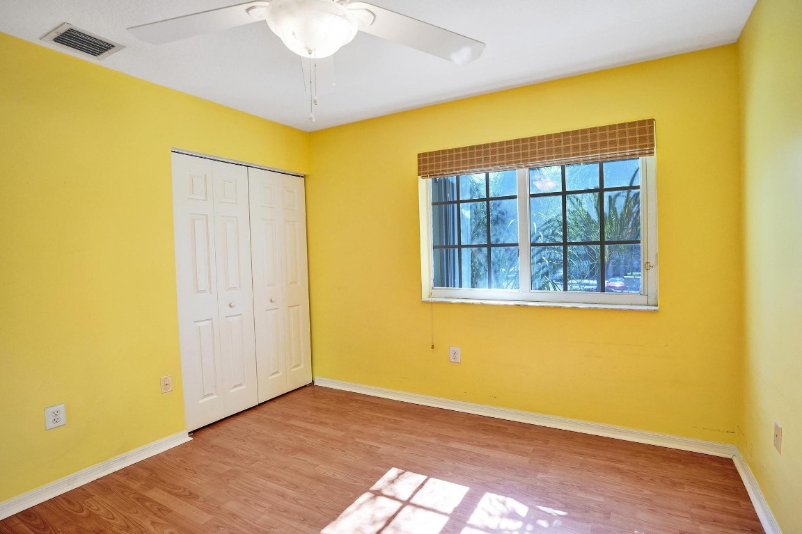 PEMBROKE ISLES - Residential