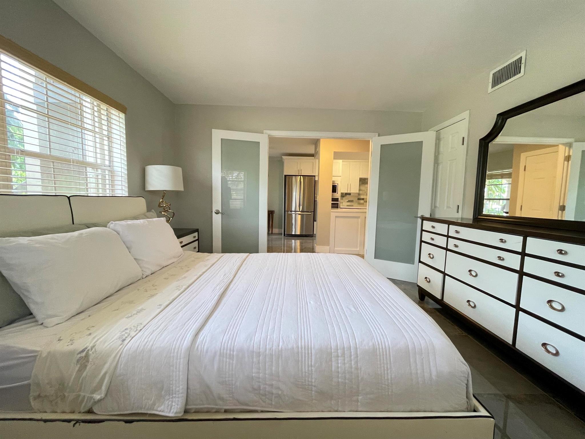 PALM GREENS AT VILLA DEL RAY CONDO II - Residential Lease