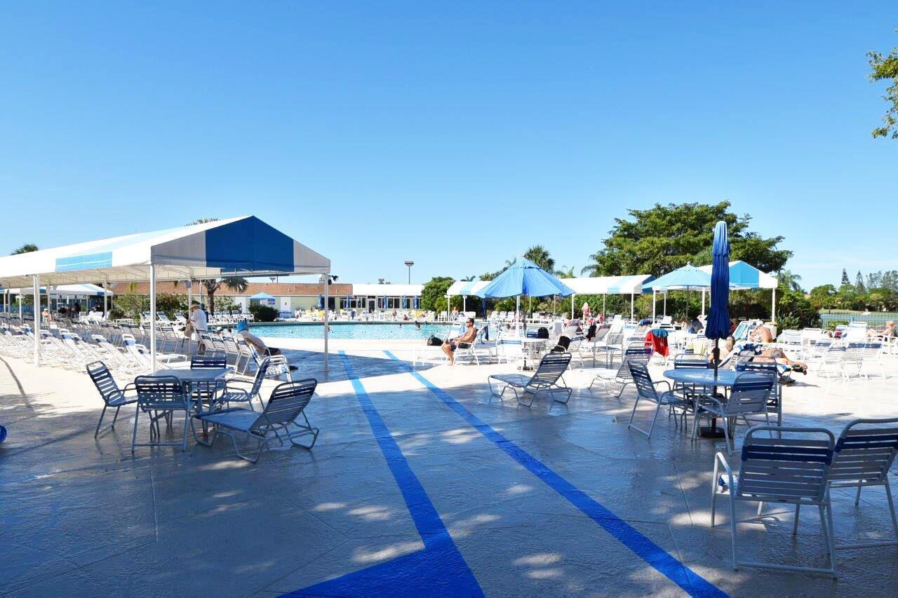 PALM GREENS AT VILLA DEL RAY CONDO II - Residential Lease