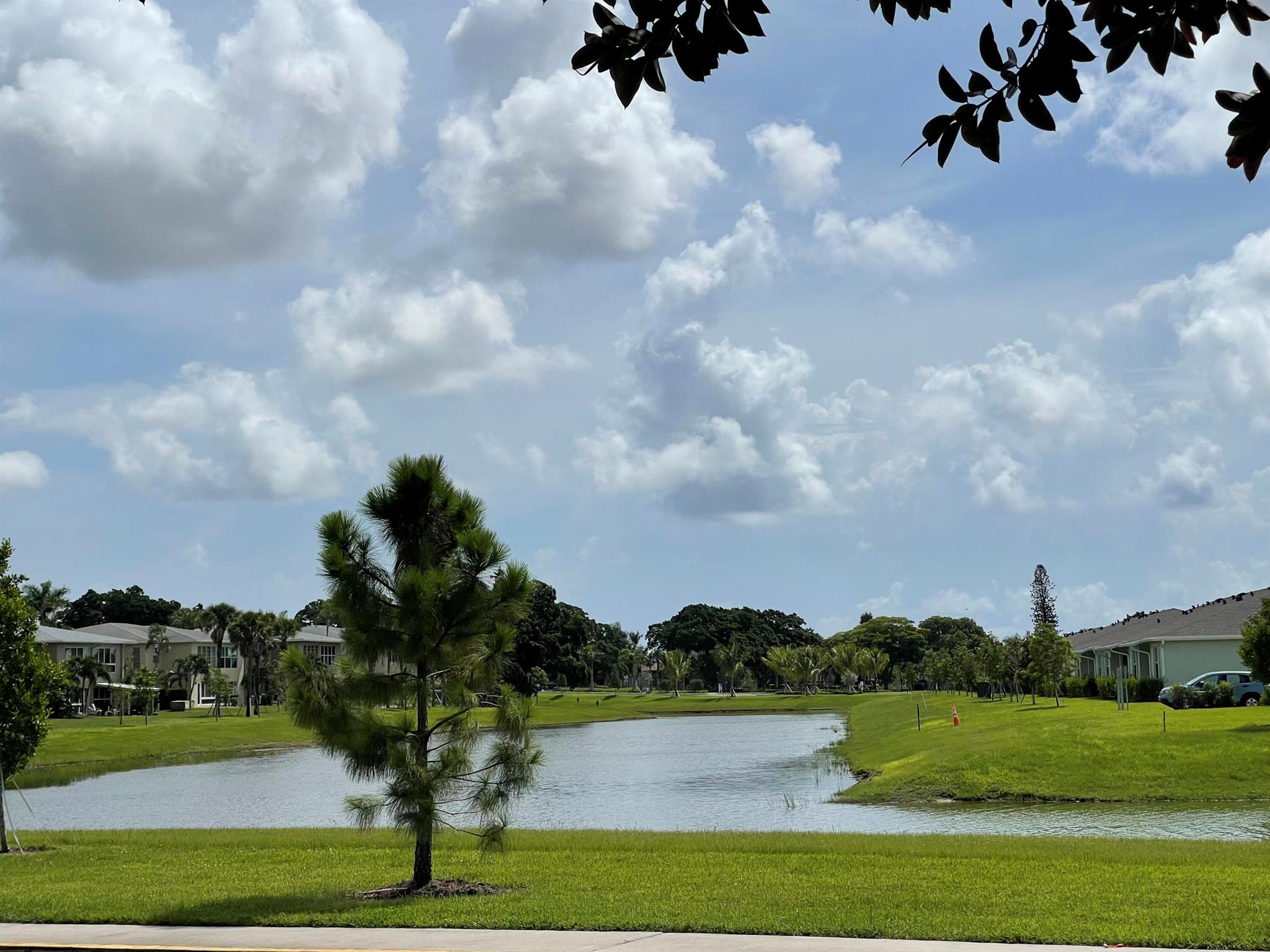 PALM GREENS AT VILLA DEL RAY CONDO II - Residential Lease