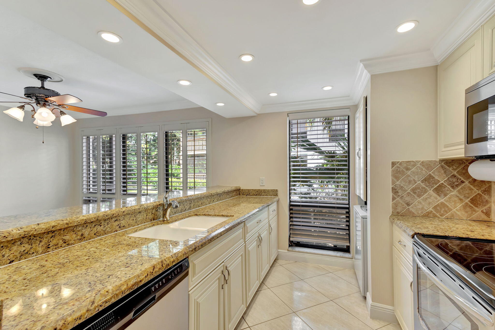 Golf Villas - Residential