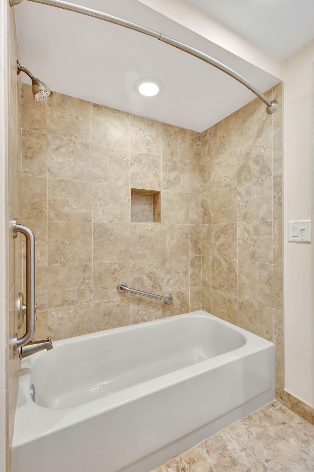 Golf Villas - Residential