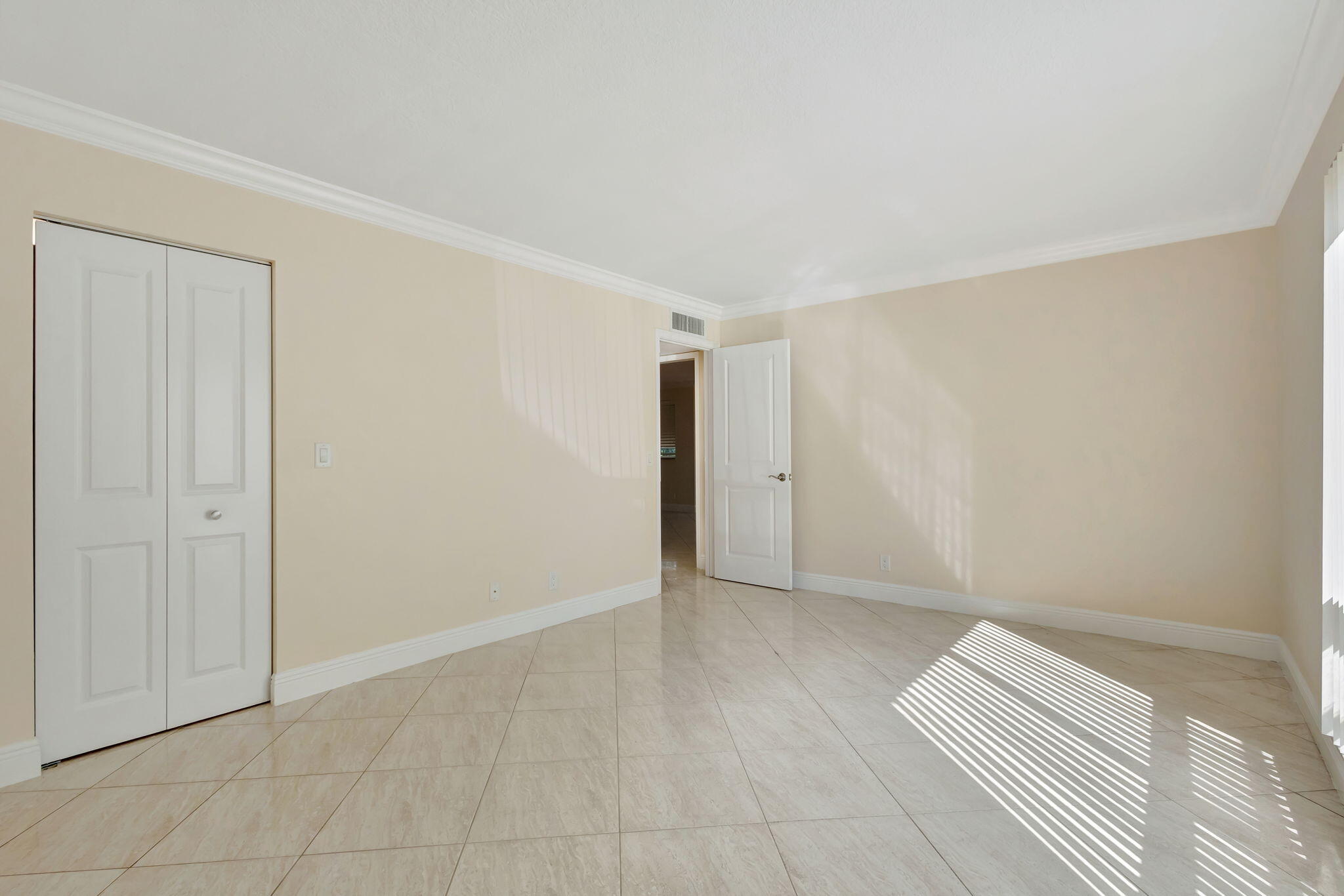 Golf Villas - Residential