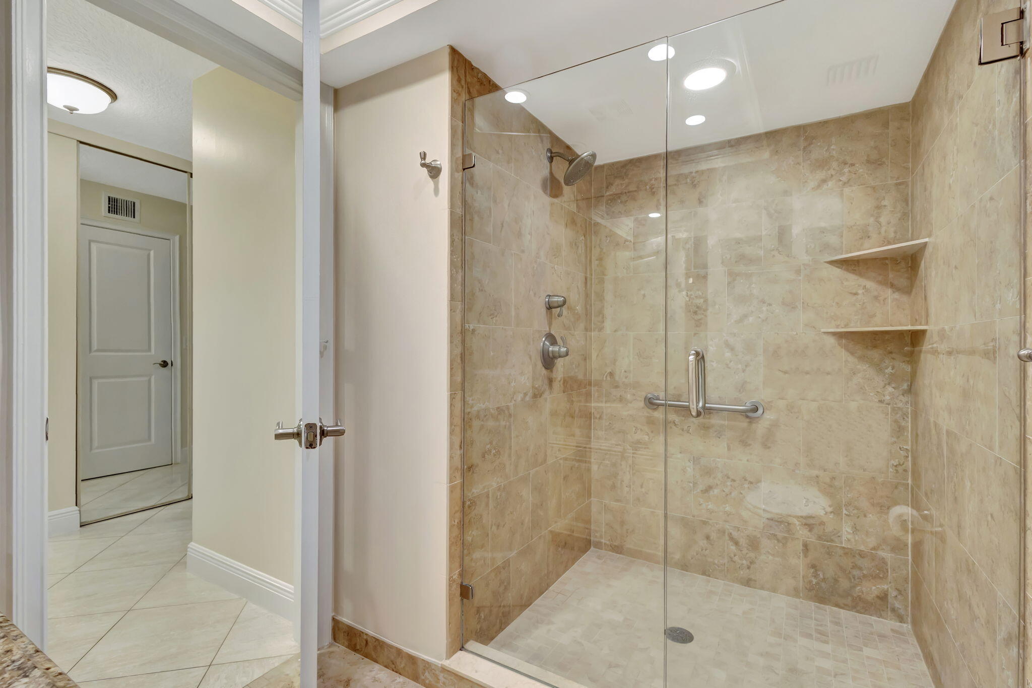 Golf Villas - Residential