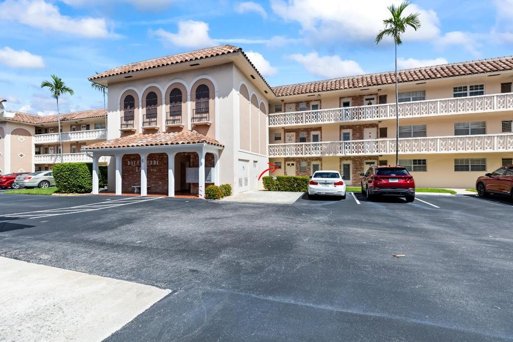 Photo of 400 NE 20th B108 Street #B108, Boca Raton, FL 33431 (MLS # R11123420)