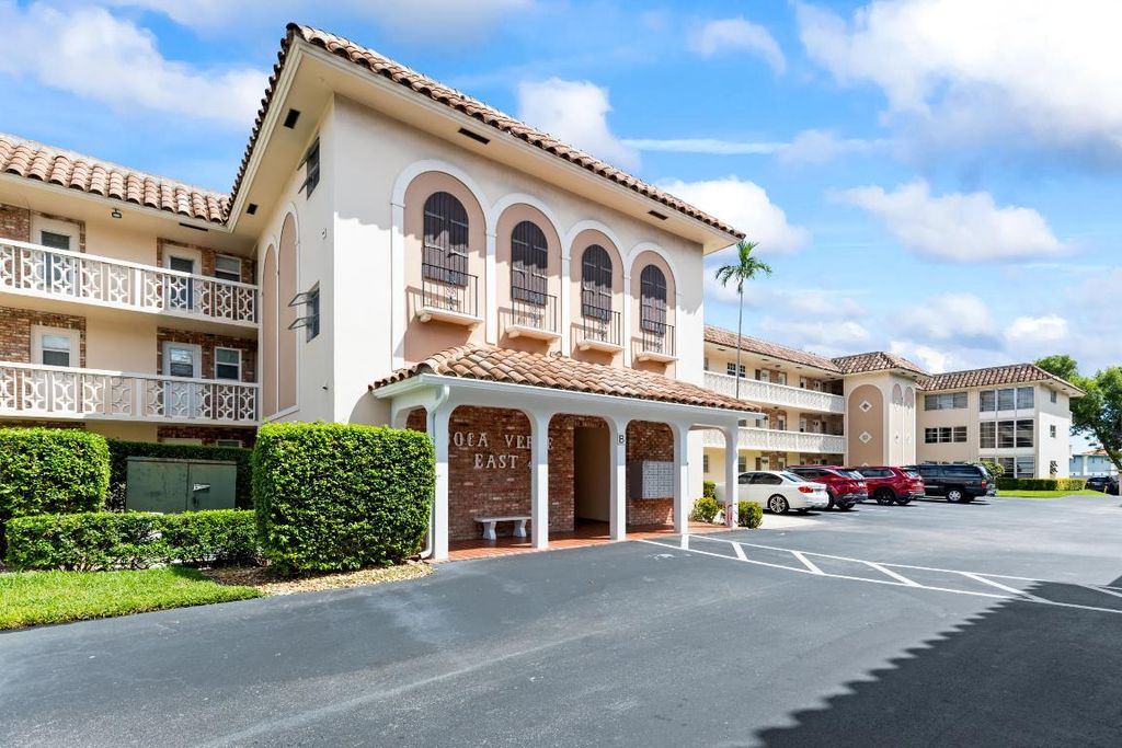 Photo of 400 NE 20th B108 Street #B108, Boca Raton, FL 33431 (MLS # R11123420)