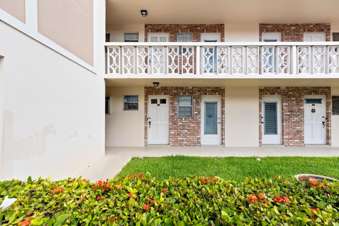 400 NE 20th B108 Street B108