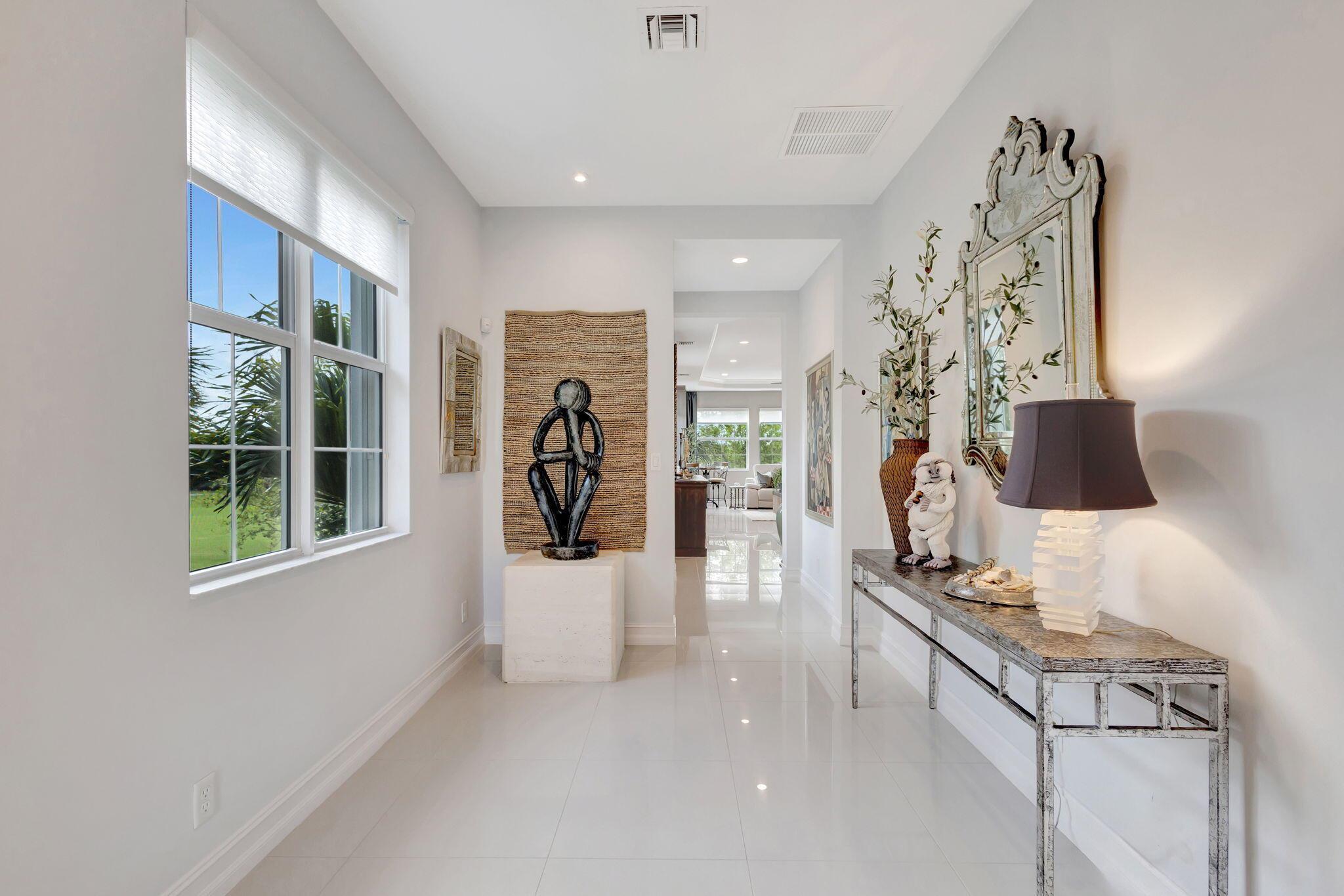 258 Tresana Boulevard 108