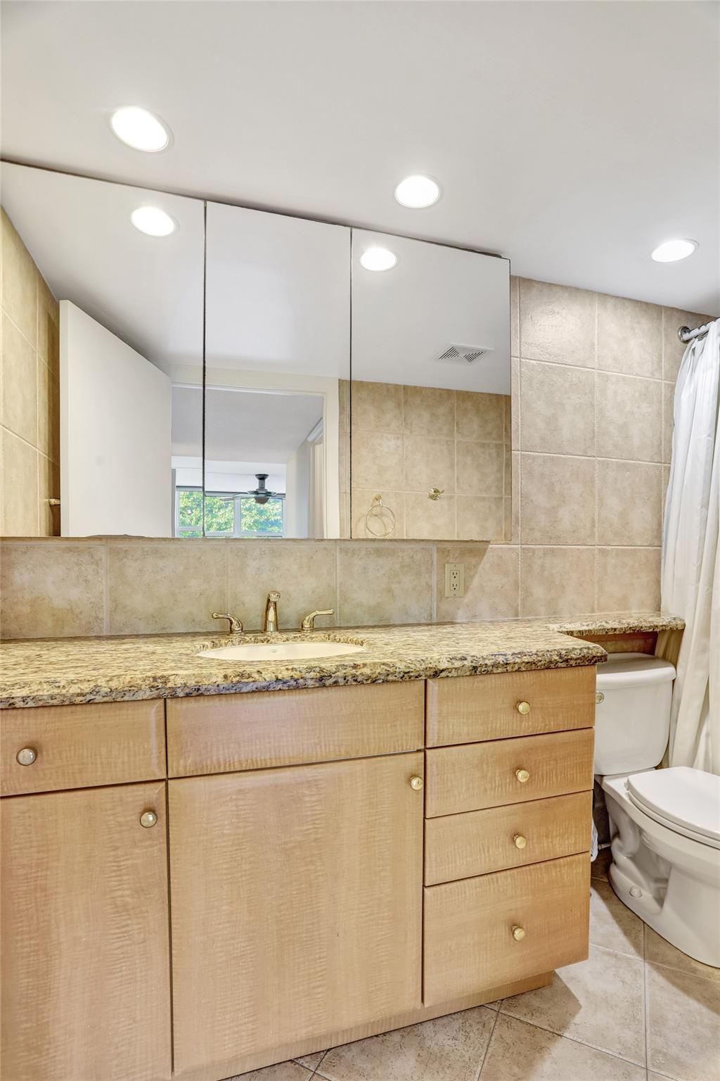 Palm Aire - Residential Lease