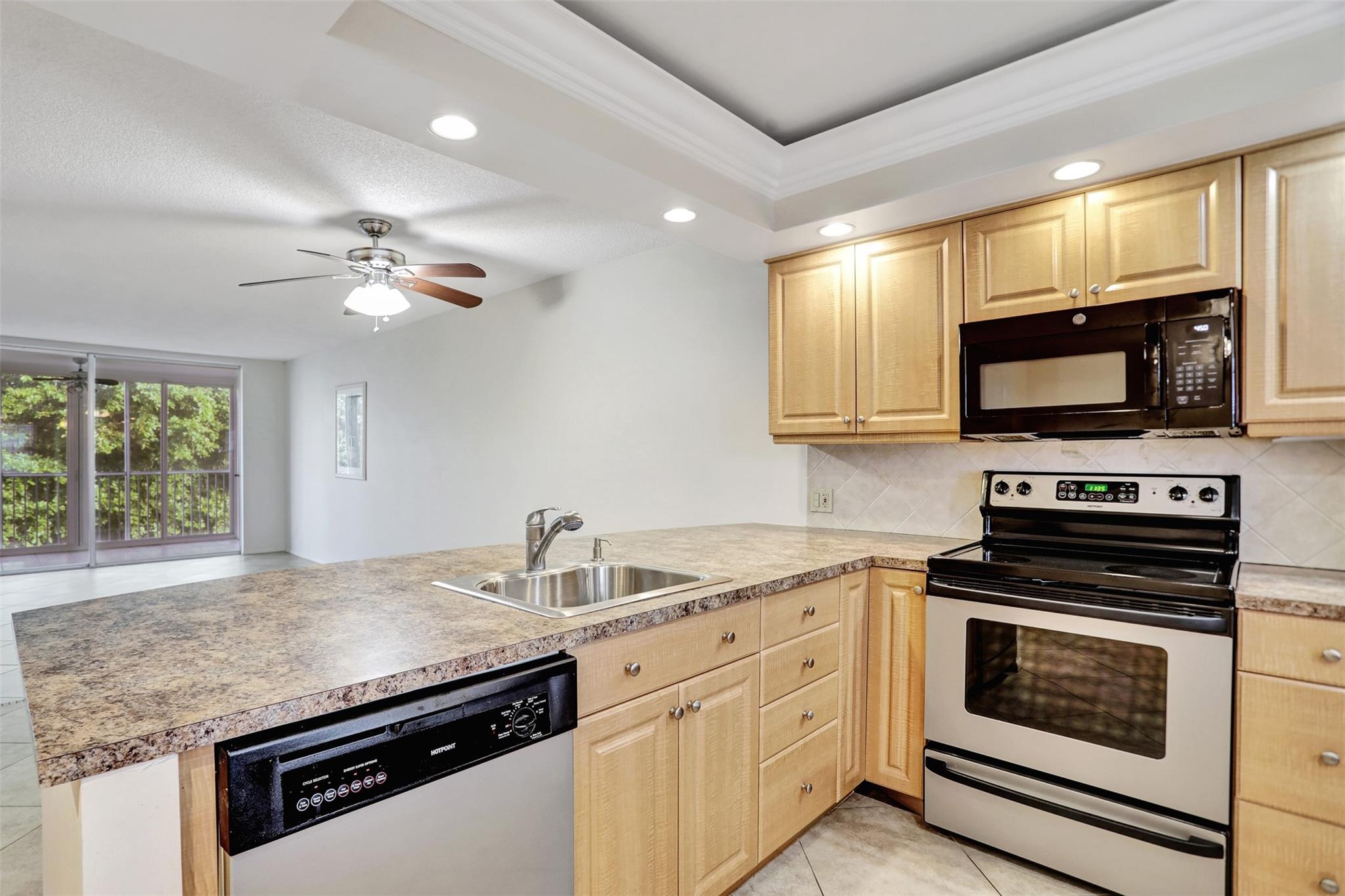 Palm Aire - Residential Lease