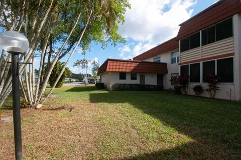 12009 Poinciana Boulevard Unit 108, Royal Palm Beach, FL MLS: R11076140